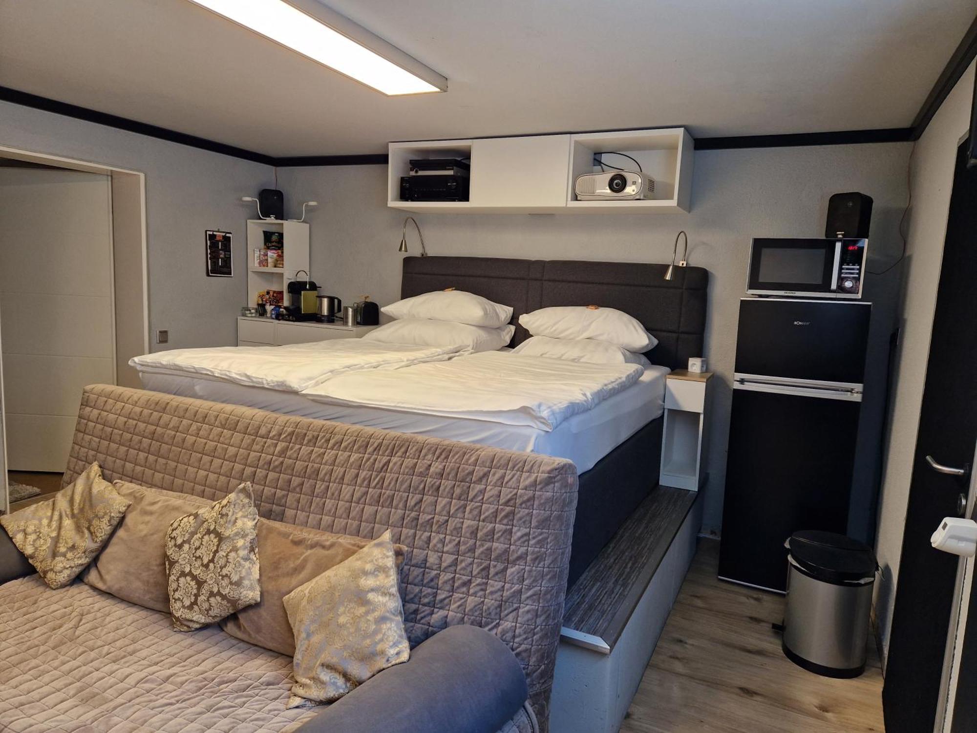 Genhulsen Gapsah-Das Apartment Mit Kino מראה חיצוני תמונה
