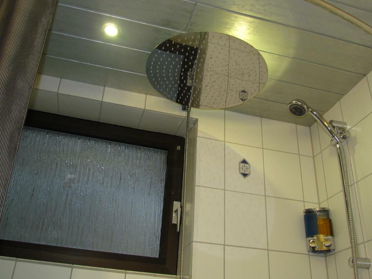 Genhulsen Gapsah-Das Apartment Mit Kino מראה חיצוני תמונה